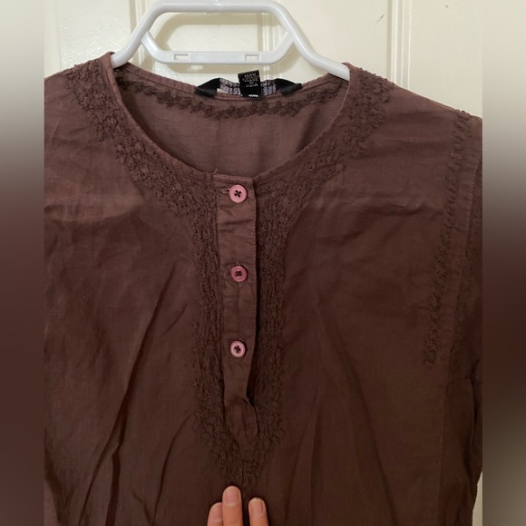 Karma Highway (LA) embroidered 3/4 top ⭕️3/$15⭕️ - Picture 6 of 9